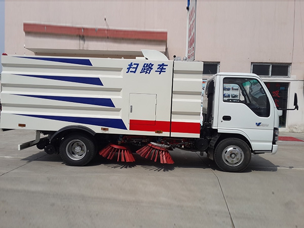 五十鈴掃路車國VI 五十鈴掃路車國VI
