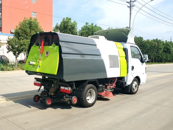 東風途逸掃路車國VI藍牌汽油機 東風途逸掃路車國VI藍牌汽油機