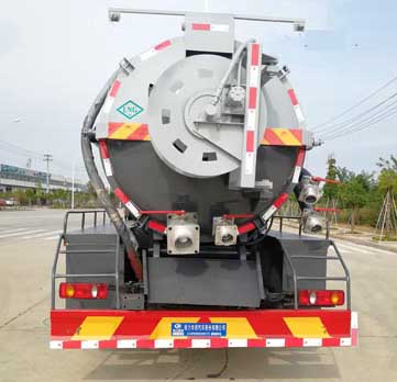 程力威牌CLW5180GQWCF6型清洗吸污車 程力威牌CLW5180GQWCF6型清洗吸污車