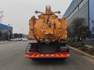 程力牌CL5182GQW6ZH型清洗吸污車 程力牌CL5182GQW6ZH型清洗吸污車