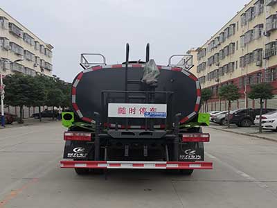 程力牌CL5121GSS6EQ型灑水車(chē) 程力牌CL5121GSS6EQ型灑水車(chē)