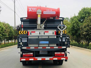 程力威牌CLW5040TSD6CD型防役消毒灑水車 程力威牌CLW5040TSD6CD型防役消毒灑水車
