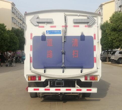 程力威牌CLW5070TSLJ6型掃路車 程力威牌CLW5070TSLJ6型掃路車