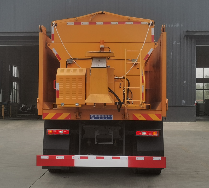 程力威牌CLW5250TCXZ6型除雪車 程力威牌CLW5250TCXZ6型除雪車