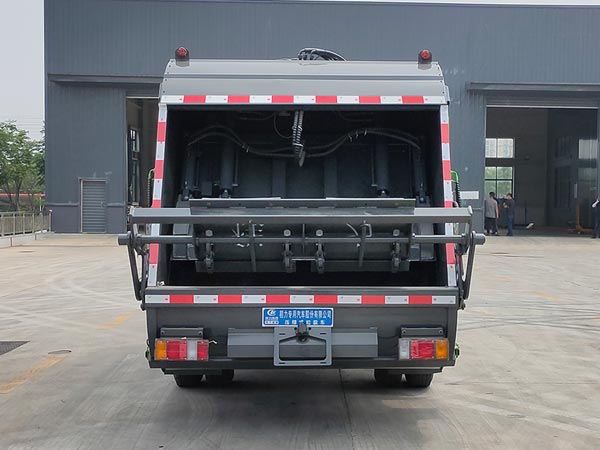 程力威牌CLW5080ZYSQ6型壓縮式垃圾車 程力威牌CLW5080ZYSQ6型壓縮式垃圾車