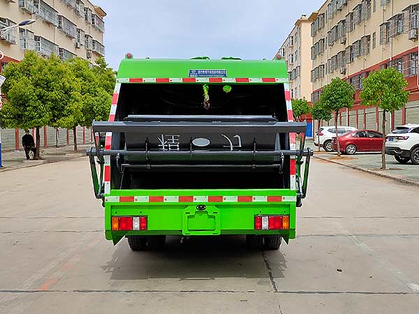 程力威牌CLW5070ZYSJ6型壓縮式垃圾車(chē) 程力威牌CLW5070ZYSJ6型壓縮式垃圾車(chē)