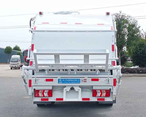 程力牌CL5080ZYS6HQ型壓縮式垃圾車 程力牌CL5080ZYS6HQ型壓縮式垃圾車