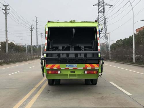 程力威牌CLW5180ZYS6ZS型壓縮式垃圾車 程力威牌CLW5180ZYS6ZS型壓縮式垃圾車