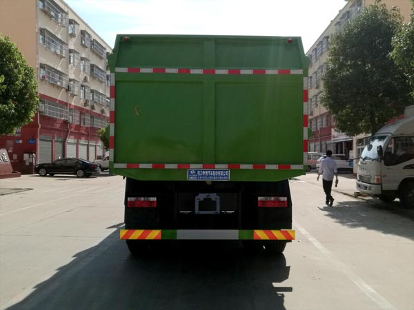 程力威牌CLW5180ZDJ6型壓縮式對接垃圾車 程力威牌CLW5180ZDJ6型壓縮式對接垃圾車