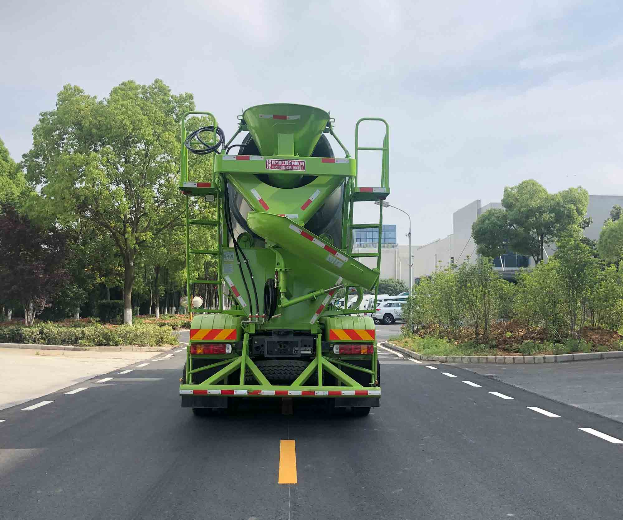 程力重工牌CLH5313GJBZ6型混凝土攪拌運輸車 程力重工牌CLH5313GJBZ6型混凝土攪拌運輸車