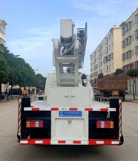 程力威牌CLW5076JGKJ6型高空作業車 程力威牌CLW5076JGKJ6型高空作業車