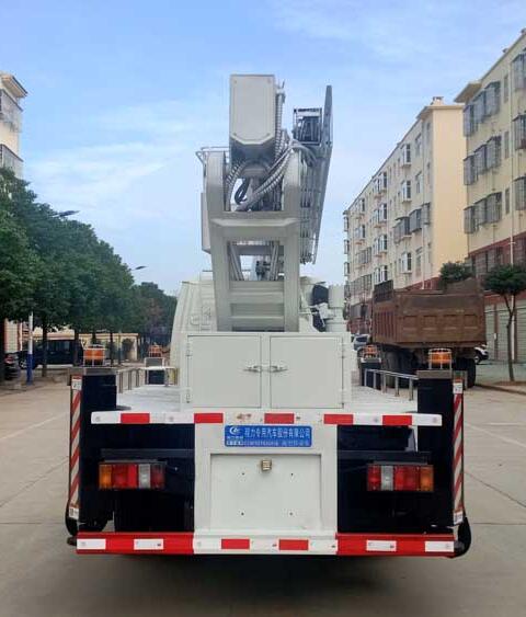 程力威牌CLW5076JGKJ6型高空作業車 程力威牌CLW5076JGKJ6型高空作業車